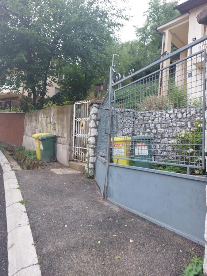 Apartman Benjamin Appartement Tuzla Buitenkant foto