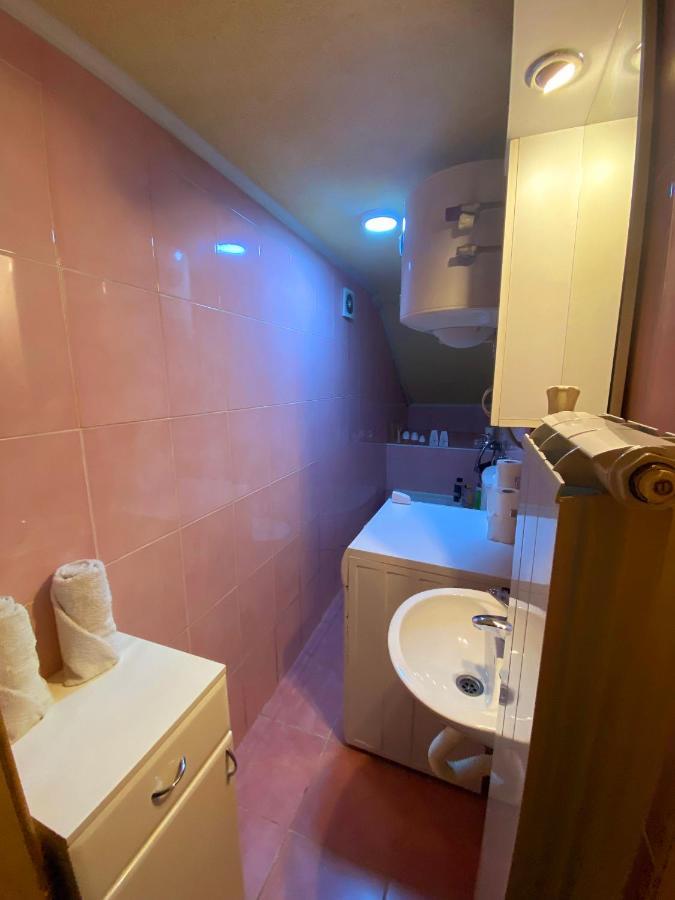 Apartman Benjamin Appartement Tuzla Buitenkant foto